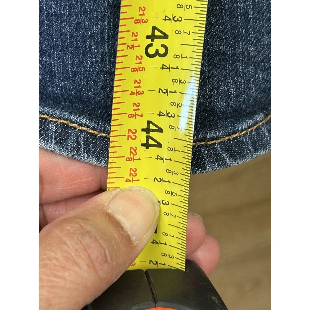 LUCKY Brand Ol' Deep Water Men's Denim Jeans By Gene Montesano Size 38x32‎